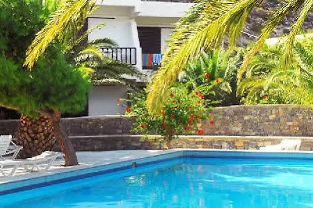 Avra Palm Aparthotel 3*